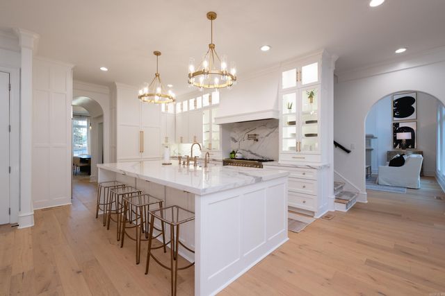 35 Sologne Circle, Little Rock, AR 72223