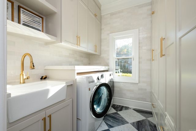 35 Sologne Circle, Little Rock, AR 72223