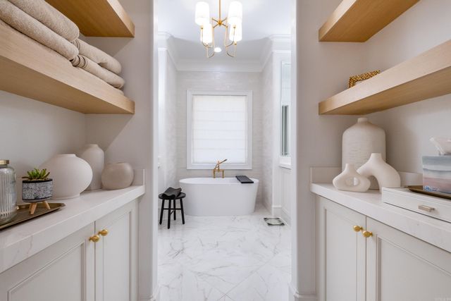 35 Sologne Circle, Little Rock, AR 72223