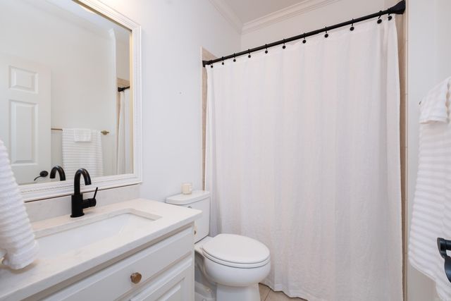 35 Sologne Circle, Little Rock, AR 72223