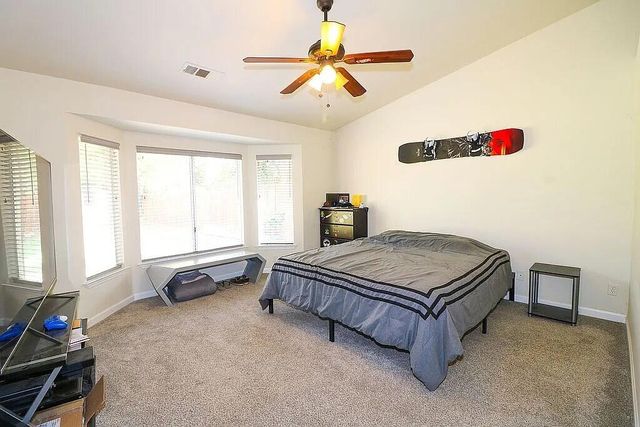 3527 Adams Lane, Redding, CA 96002