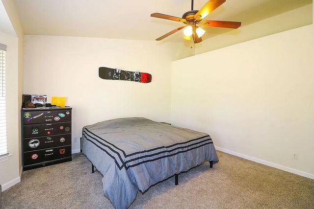 3527 Adams Lane, Redding, CA 96002