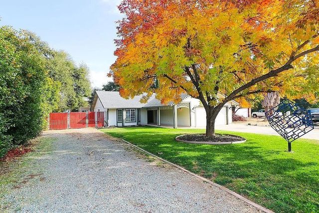 3527 Adams Lane, Redding, CA 96002