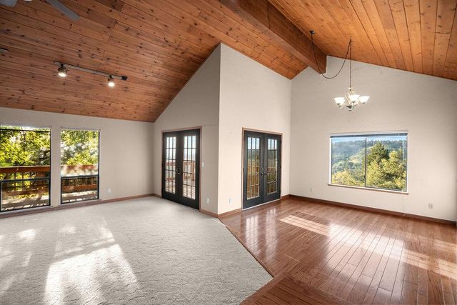 3000 Espina Loma Dr, Camino, CA 95709