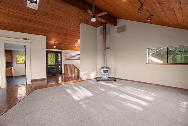 3000 Espina Loma Dr, Camino, CA 95709