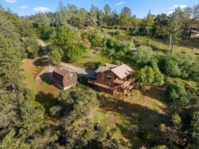 3000 Espina Loma Dr, Camino, CA 95709