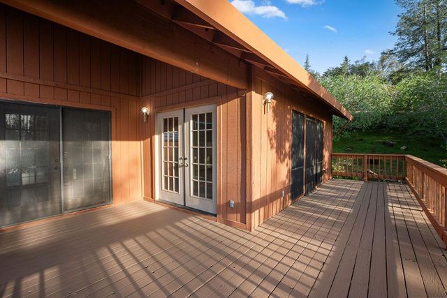 3000 Espina Loma Dr, Camino, CA 95709