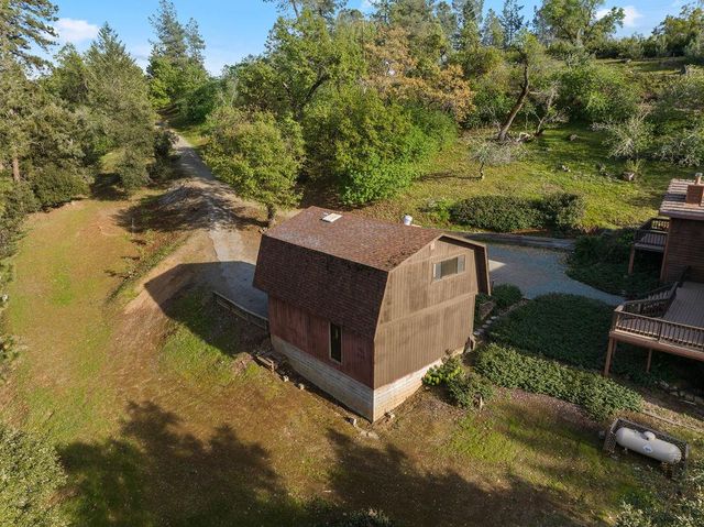 3000 Espina Loma Dr, Camino, CA 95709
