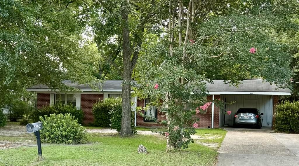 444 W Selma Street, Dothan, AL 36301