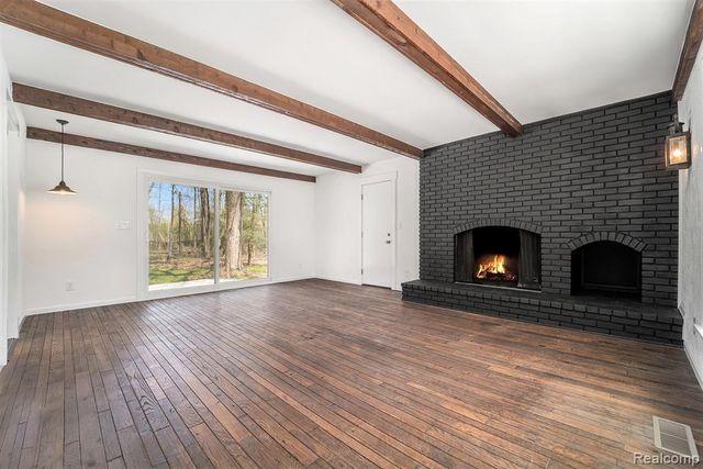 26914 Pebblestone Street, Southfield, MI 48034