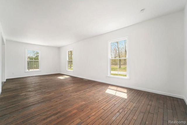 26914 Pebblestone Street, Southfield, MI 48034