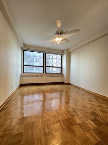 4180 N Marine Drive 1003, Chicago, IL 60613