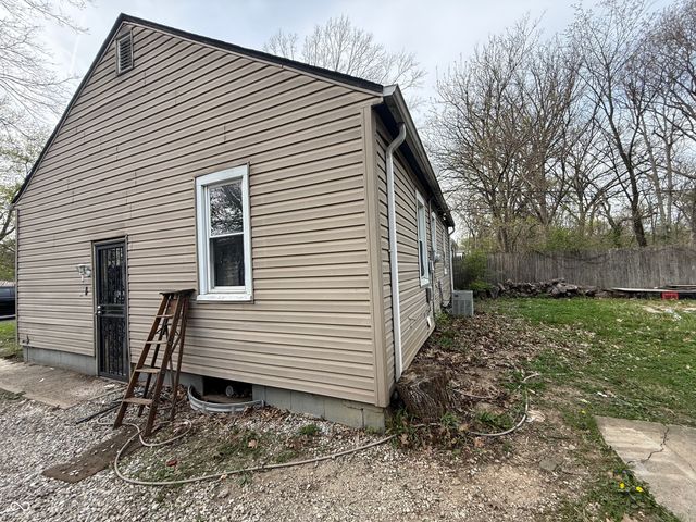 3015 Eastern Avenue, Indianapolis, IN 46218