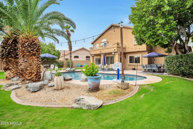 431 W MOUNTAIN VISTA Drive, Phoenix, AZ 85045