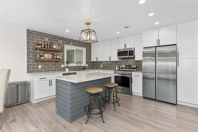 30825 Palo Alto Drive, Redlands, CA 92373