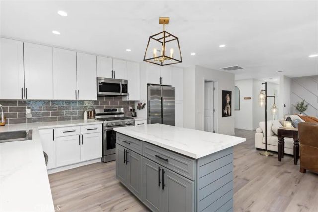30825 Palo Alto Drive, Redlands, CA 92373