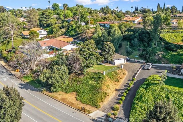 30825 Palo Alto Drive, Redlands, CA 92373