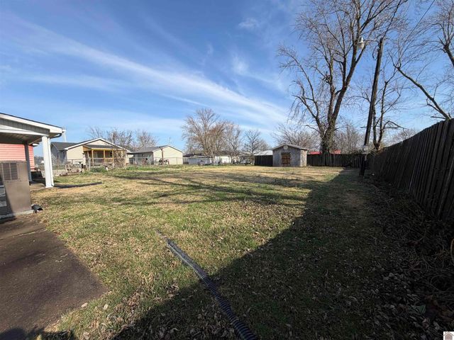 320 Harvey Lane, Princeton, KY 42445