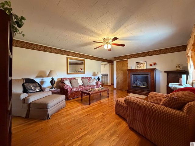 320 Harvey Lane, Princeton, KY 42445