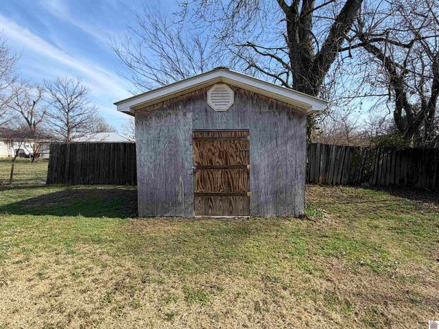 320 Harvey Lane, Princeton, KY 42445