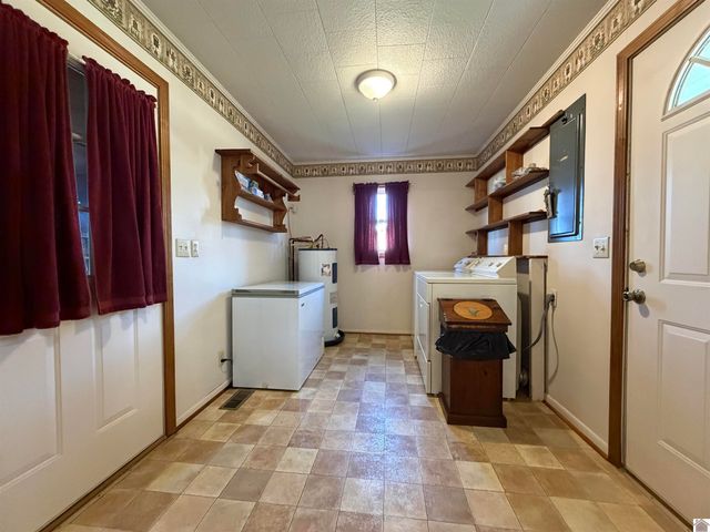 320 Harvey Lane, Princeton, KY 42445