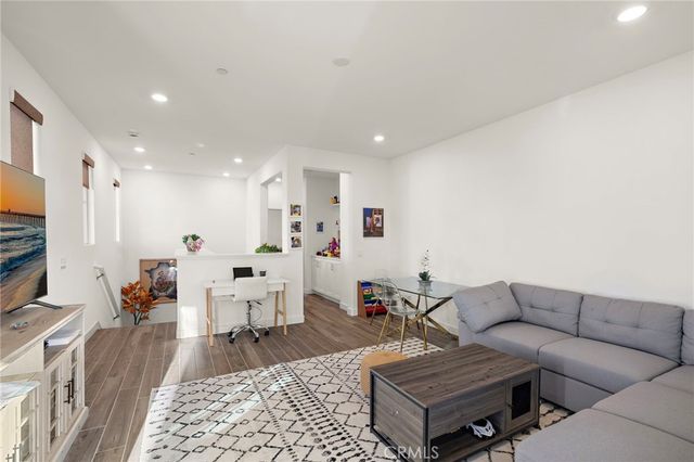 756 Sunrise Road, Rancho Mission Viejo, CA 92694