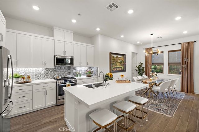 756 Sunrise Road, Rancho Mission Viejo, CA 92694