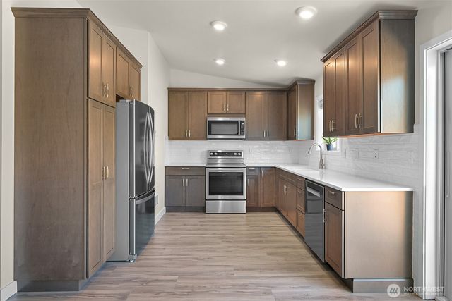 414 Holland Avenue, Bellingham, WA 98226