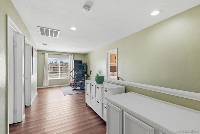 1349 Thunder Spring Dr, Chula Vista, CA 91915