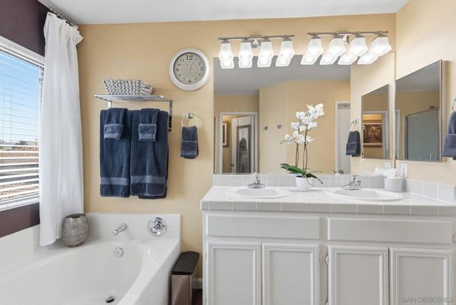 1349 Thunder Spring Dr, Chula Vista, CA 91915