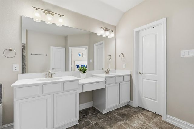 1145 Berrydale Drive, Northlake, TX 76226