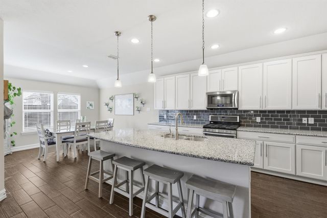 1145 Berrydale Drive, Northlake, TX 76226