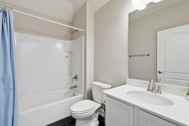 1145 Berrydale Drive, Northlake, TX 76226