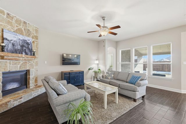 1145 Berrydale Drive, Northlake, TX 76226