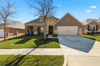 1145 Berrydale Drive, Northlake, TX 76226