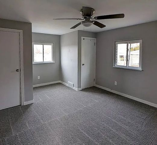 2912 Freeland Str, Mckeesport, PA 15132