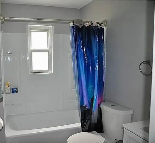 2912 Freeland Str, Mckeesport, PA 15132