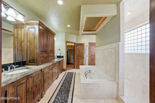 1247 W Alta Creek Circle, South Jordan, UT 84095