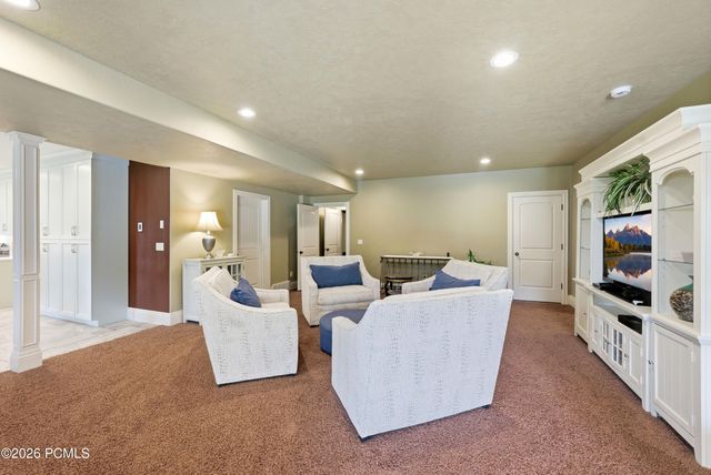 1247 W Alta Creek Circle, South Jordan, UT 84095