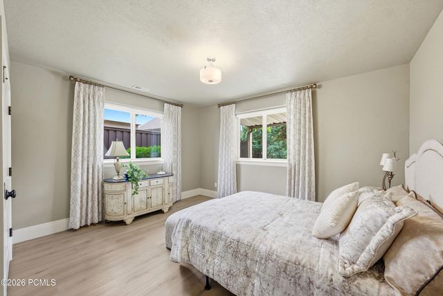 1247 W Alta Creek Circle, South Jordan, UT 84095