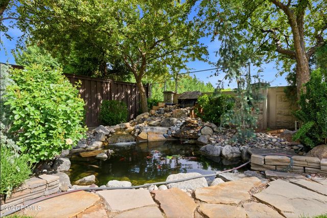 1247 W Alta Creek Circle, South Jordan, UT 84095