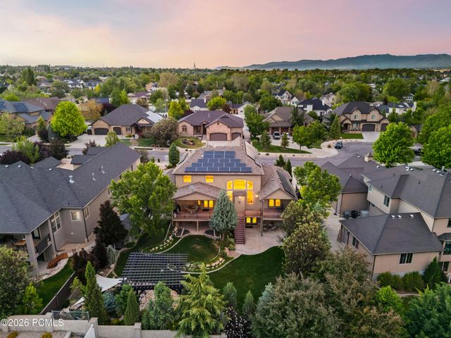 1247 W Alta Creek Circle, South Jordan, UT 84095