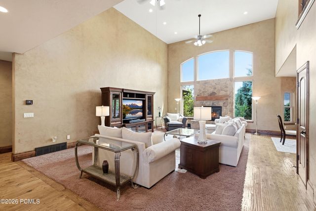 1247 W Alta Creek Circle, South Jordan, UT 84095