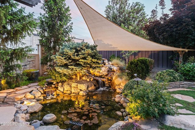 1247 W Alta Creek Circle, South Jordan, UT 84095