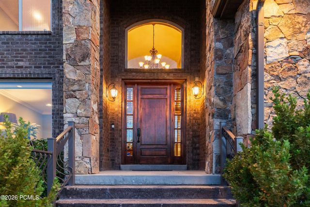 1247 W Alta Creek Circle, South Jordan, UT 84095