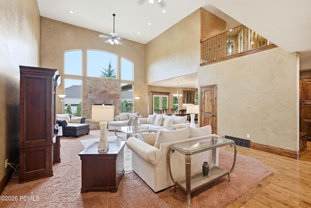 1247 W Alta Creek Circle, South Jordan, UT 84095