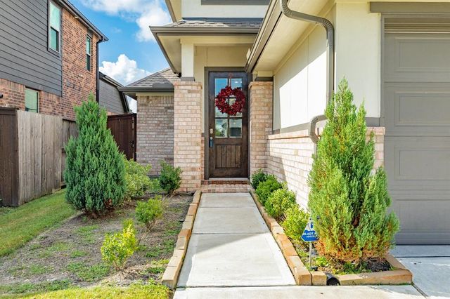 3722 Amoroso Drive, Iowa Colony, TX 77583
