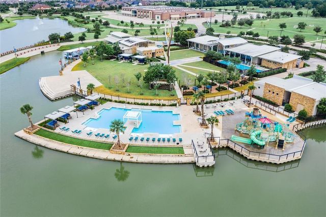 3722 Amoroso Drive, Iowa Colony, TX 77583