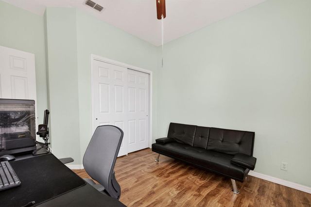 5806 NW Breezy Brook Court, Port St. Lucie, FL 34986