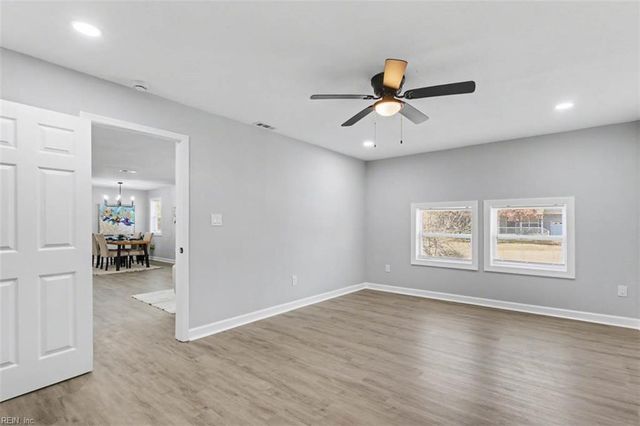 104 Kidd BLVD, Norfolk, VA 23502